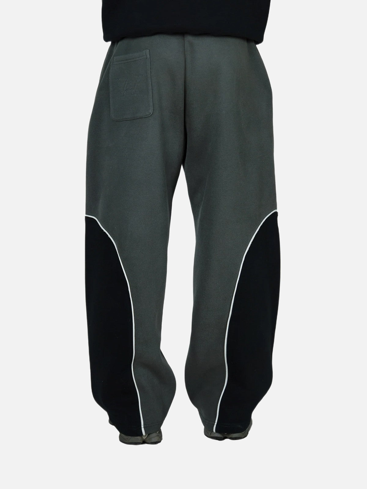 SWEATPANTS - PATTNED