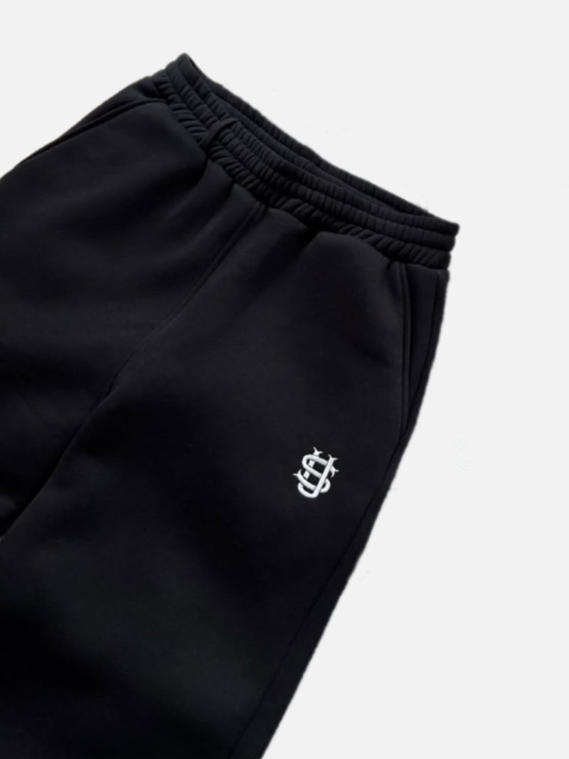 SWEATPANTS - SELLOUT